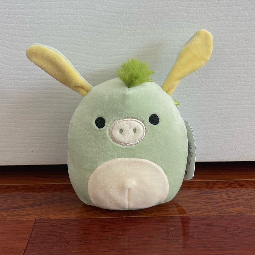 Juniper the Donkey 5” Squishmallow